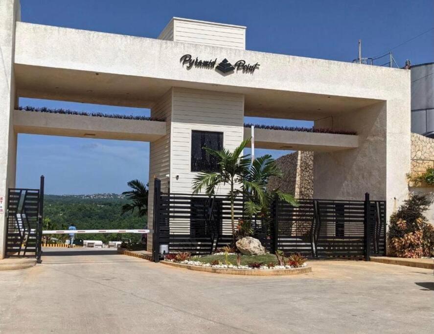 Villa Casa Bella Vista @ Pyramid Point Ocho Rios Exterior foto
